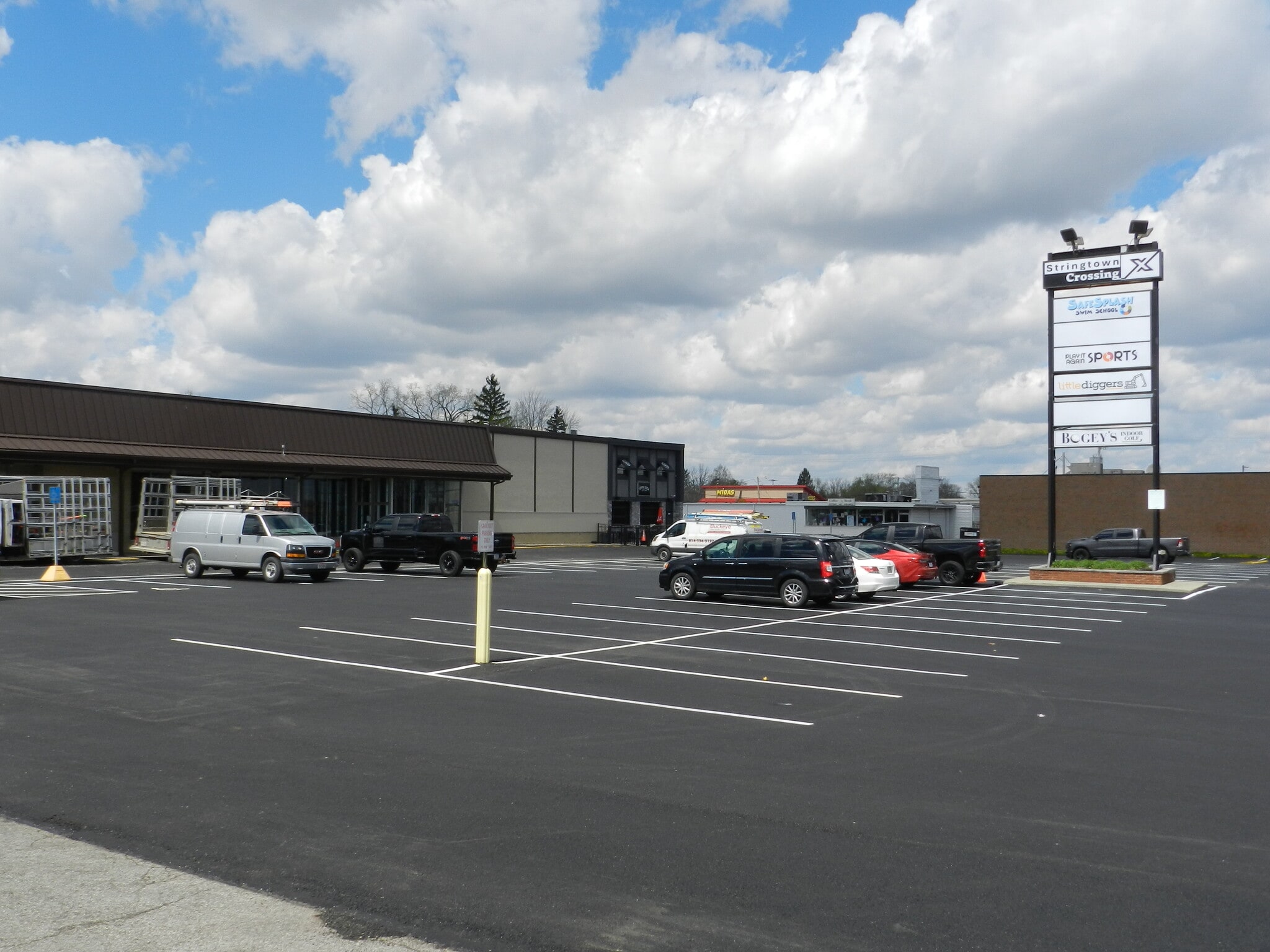 4063-4099 Hoover Rd, Grove City, OH for Rent