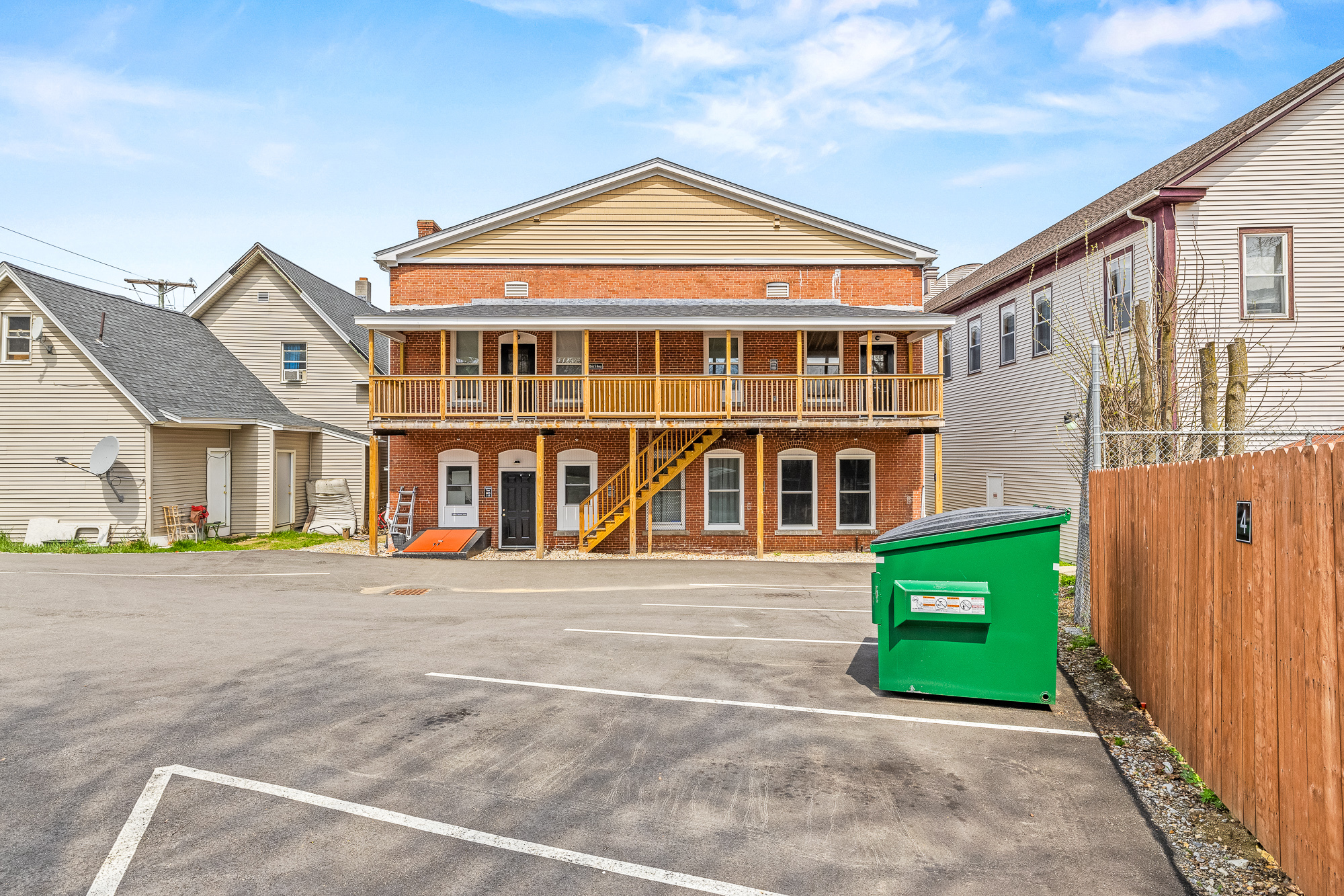 8 Depot St, Pittsfield, NH for Sale