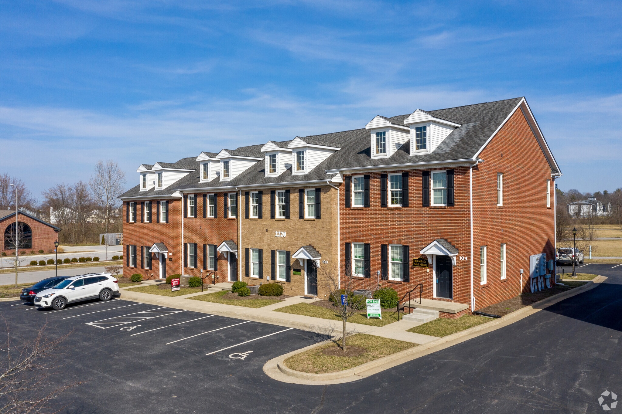 2220 Executive Dr, Lexington, KY for Rent