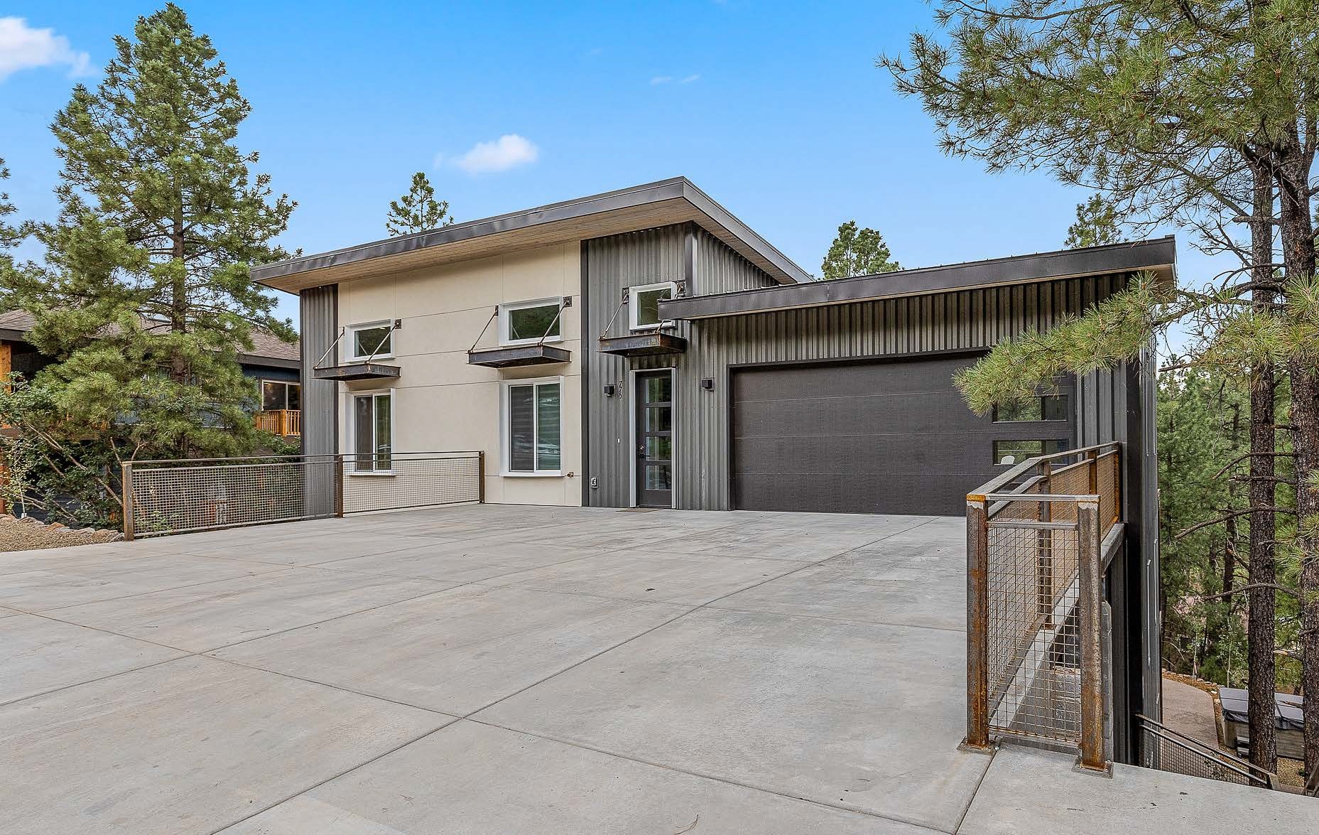 775 E Ponderosa Pky, Flagstaff, AZ for Sale