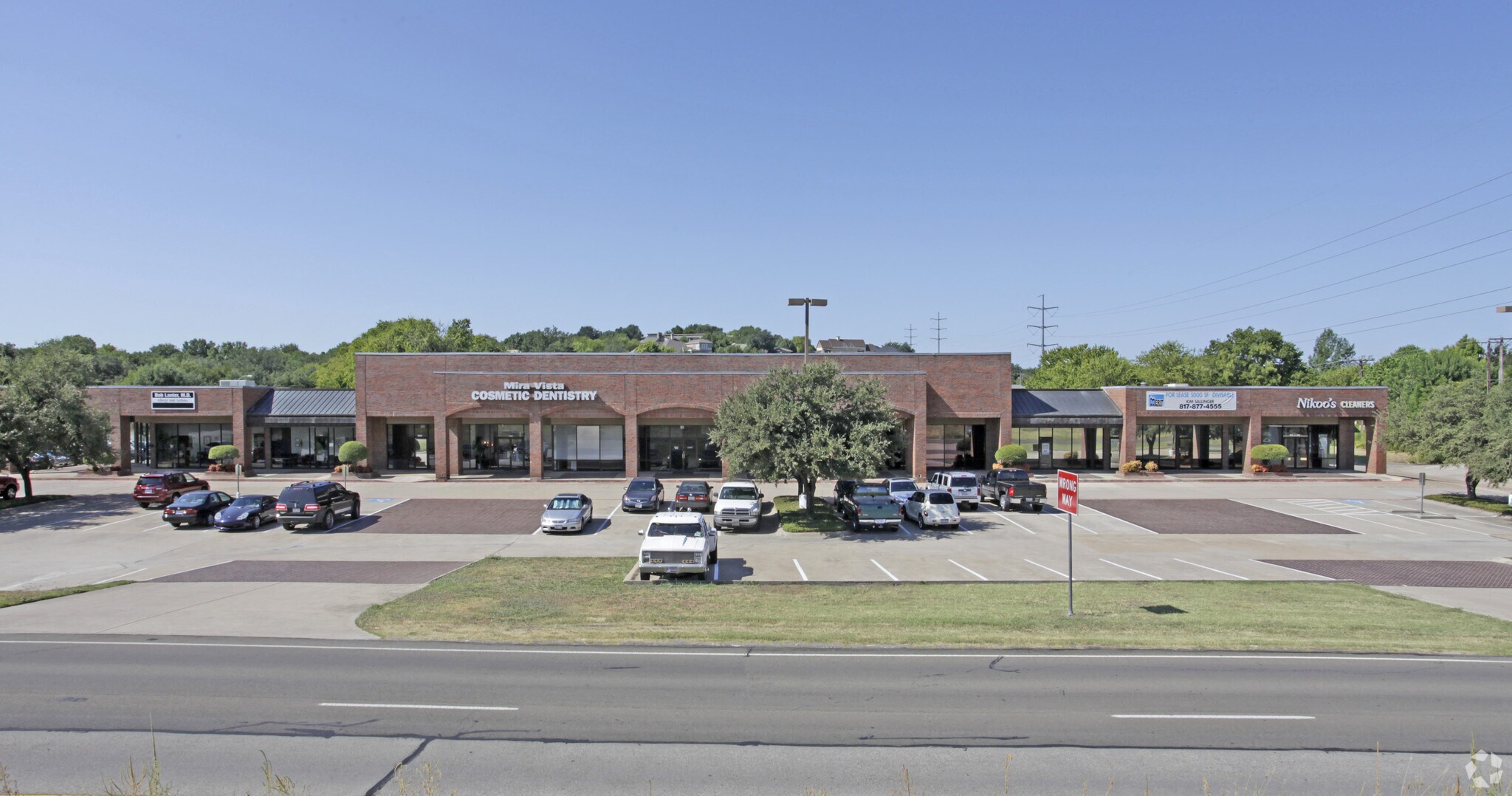 6407-6499 Southwest Blvd, Fort Worth, TX for Rent