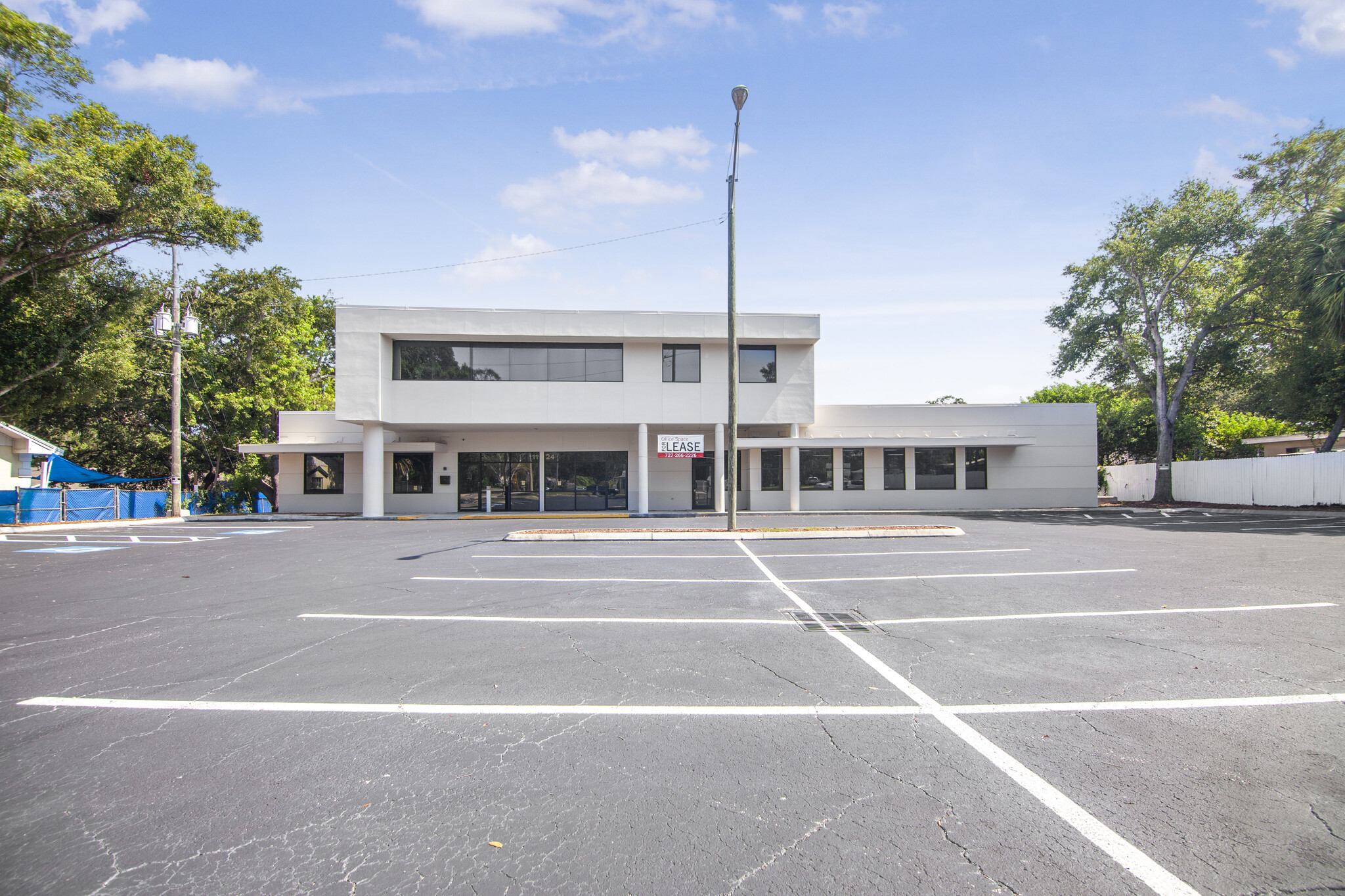 1124 Lakeview Rd, Clearwater, FL for Sale