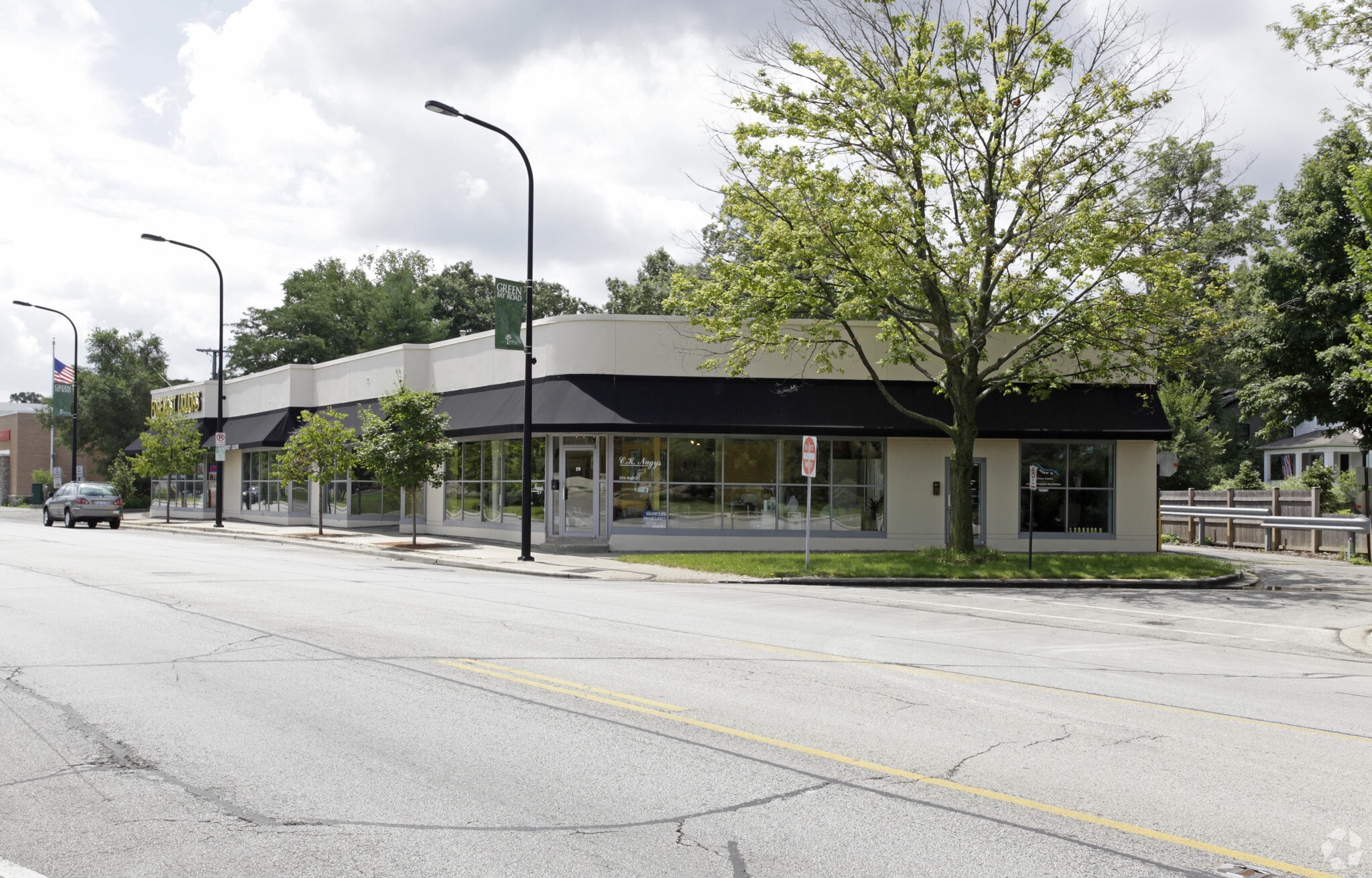 275-279 Green Bay Rd, Wilmette, IL for Sale