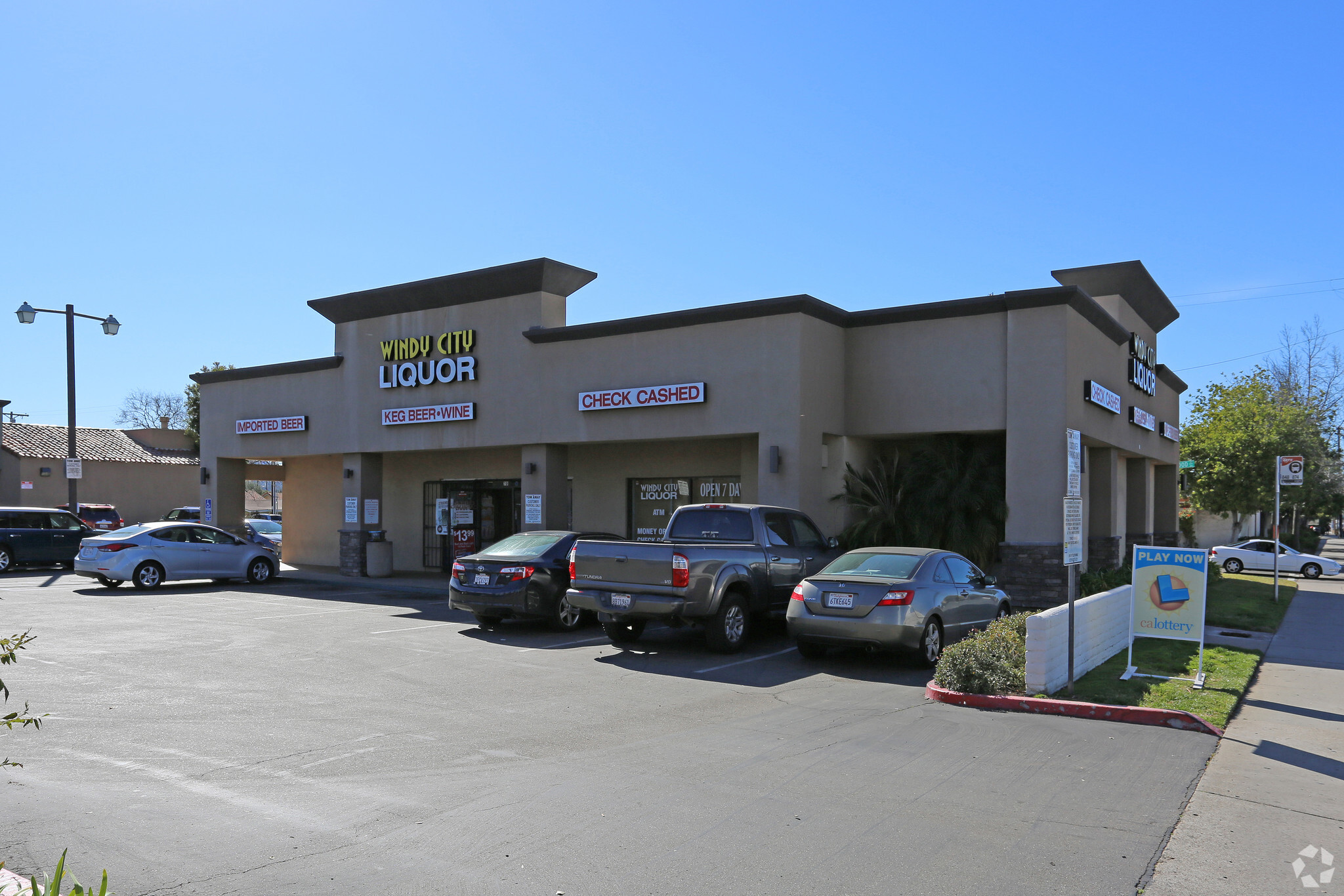 701-777 Broadway, El Cajon, CA for Rent
