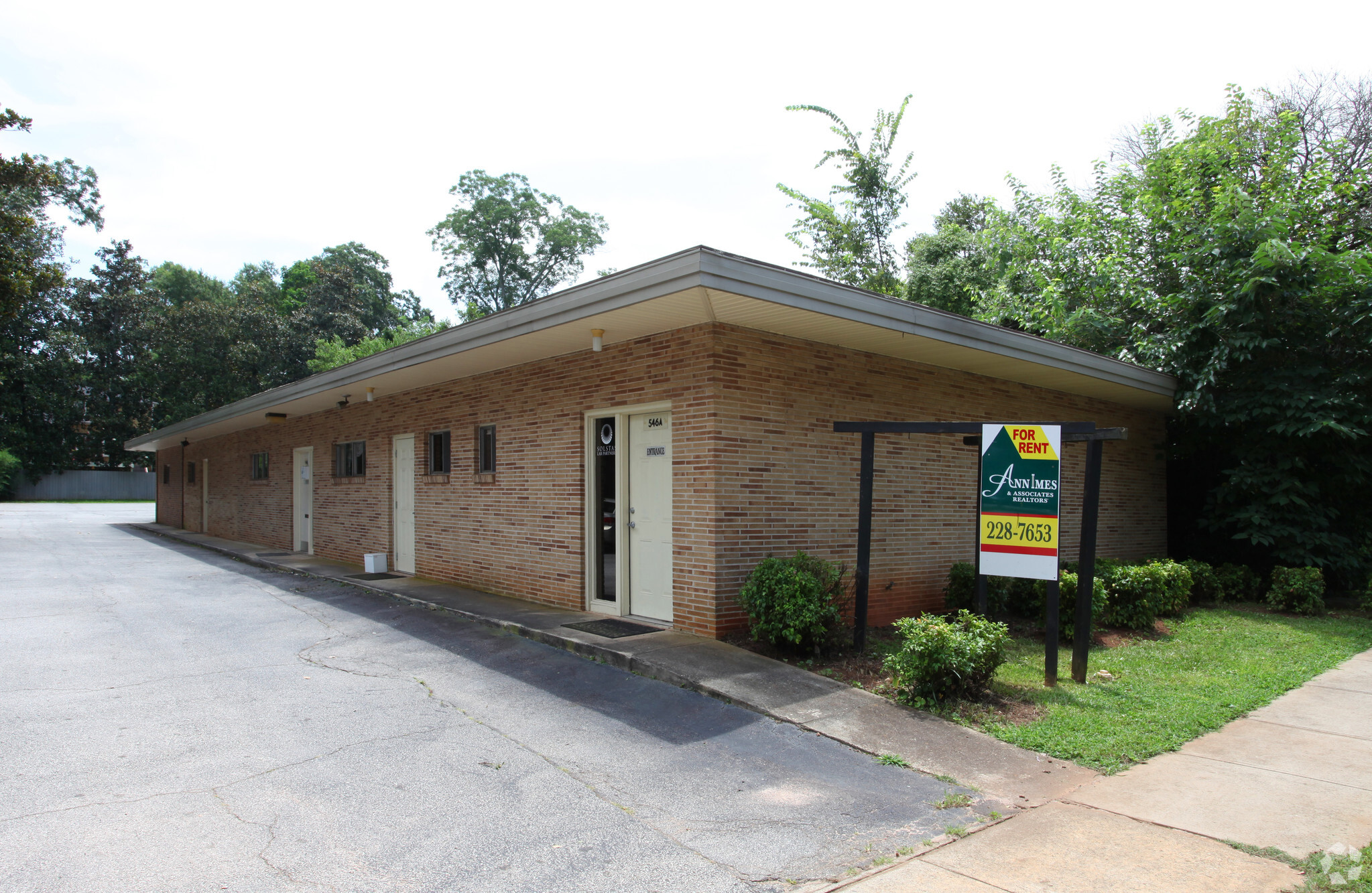 546 S 8TH St, Griffin, GA for Rent