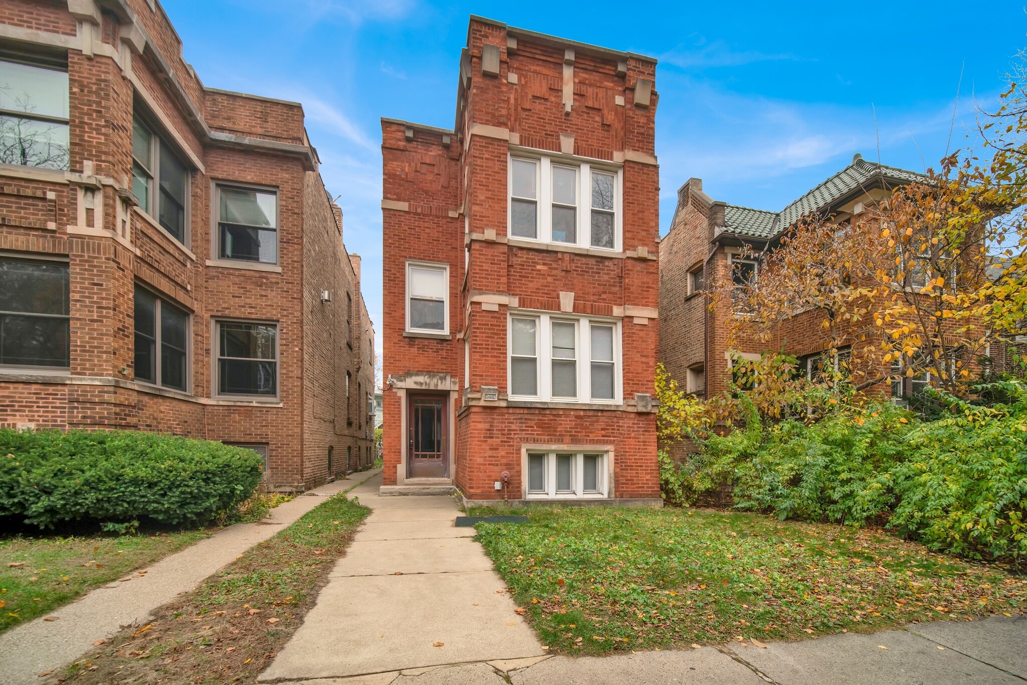 6447 N Glenwood Ave, Chicago, IL for Sale