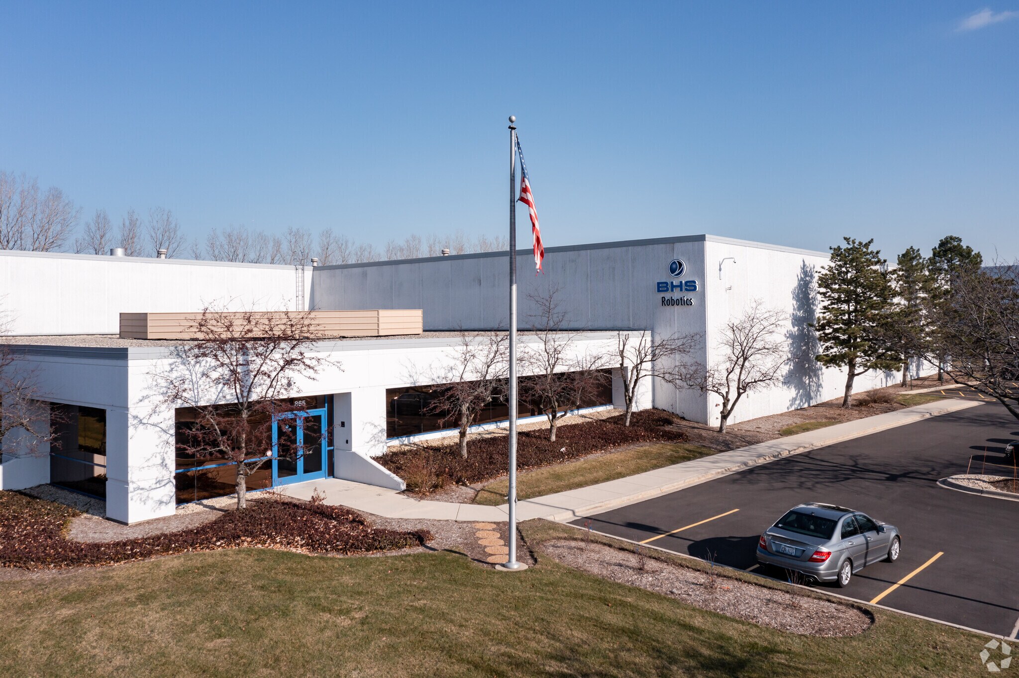 865 Muirfield Dr, Hanover Park, IL for Rent