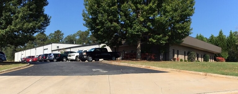 300 Commerce Blvd, Bogart, GA for Rent