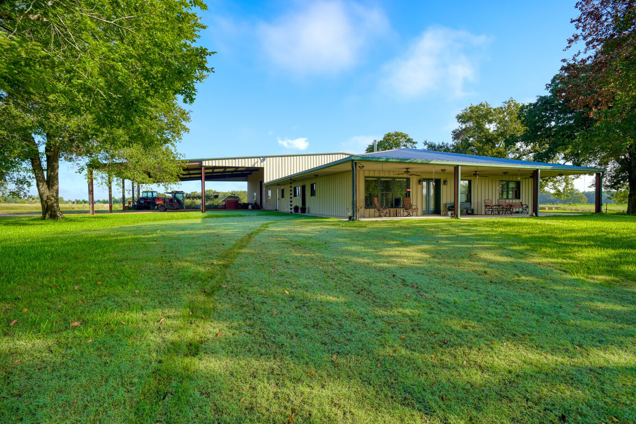945 Justice Rd, West Point, TX for Sale