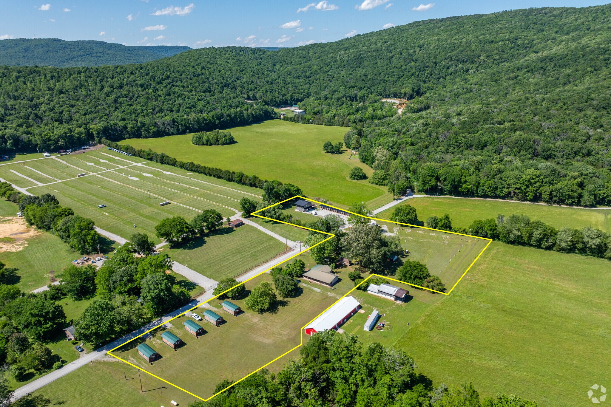 444 Charlie Roberts Rd, Pelham, TN for Sale