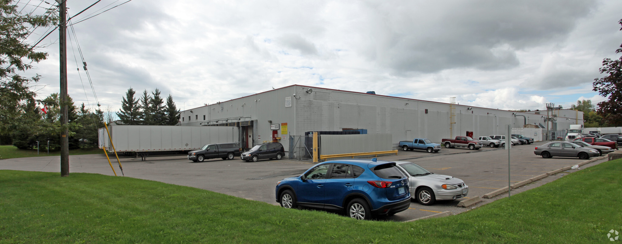 660 Monarch Ave, Ajax, ON for Rent