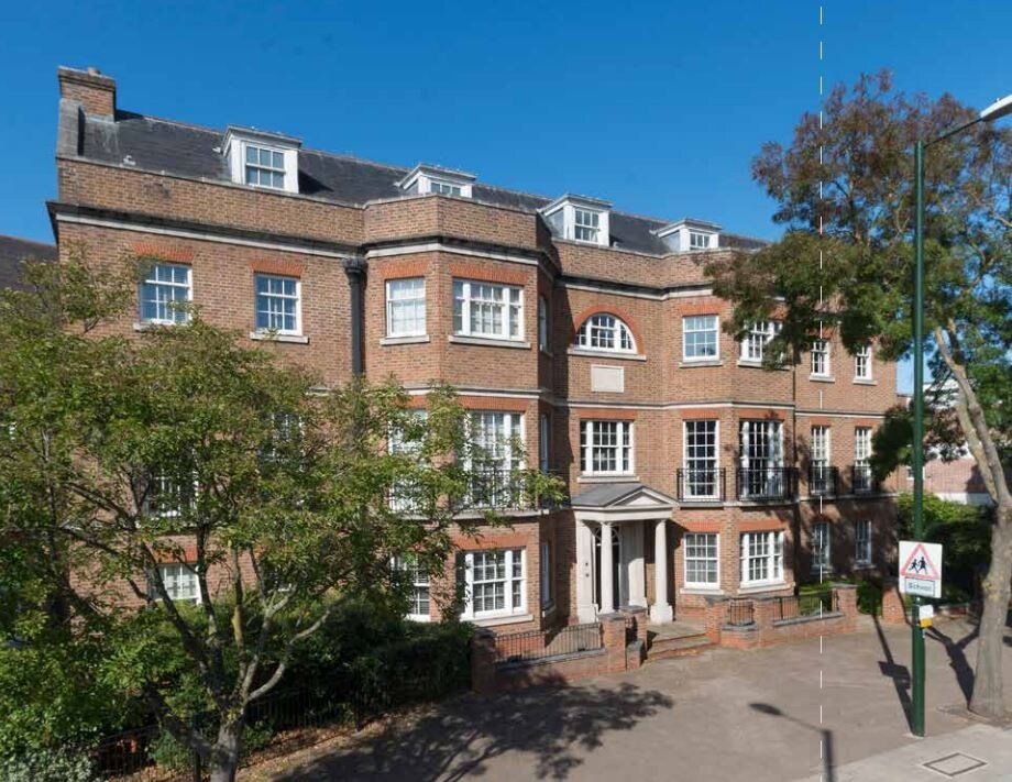 76 Crown Rd, Twickenham, MDS for Sale