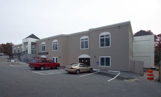 Hyannis, MA Medical - 735 Attucks Ln