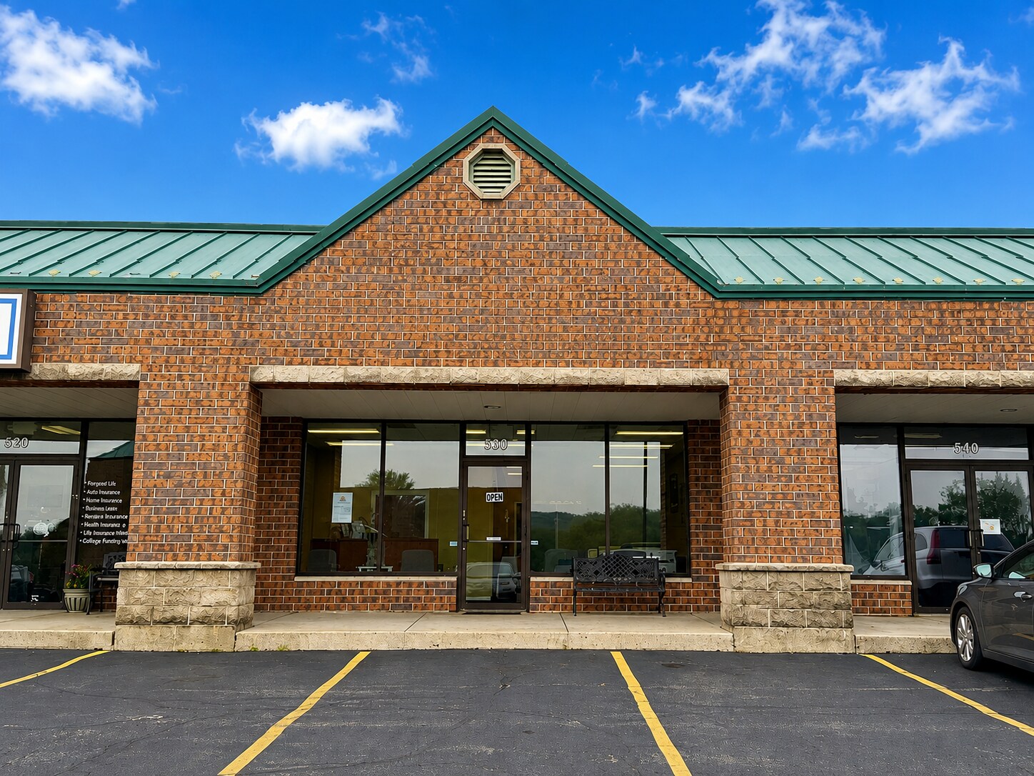 300-368 Sundown Rd, South Elgin, IL for Rent