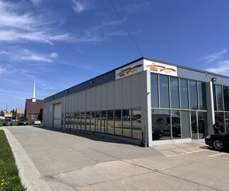 Des Moines, IA Flex - 5325 NE 14th St Des Moines, IA Flex - 5325 NE 14th St