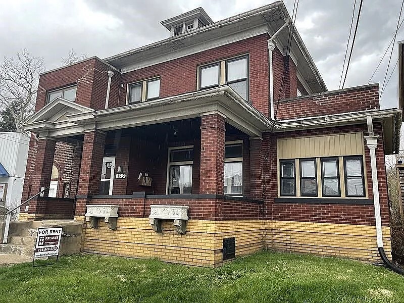 193 9th St, Monaca, PA for Sale