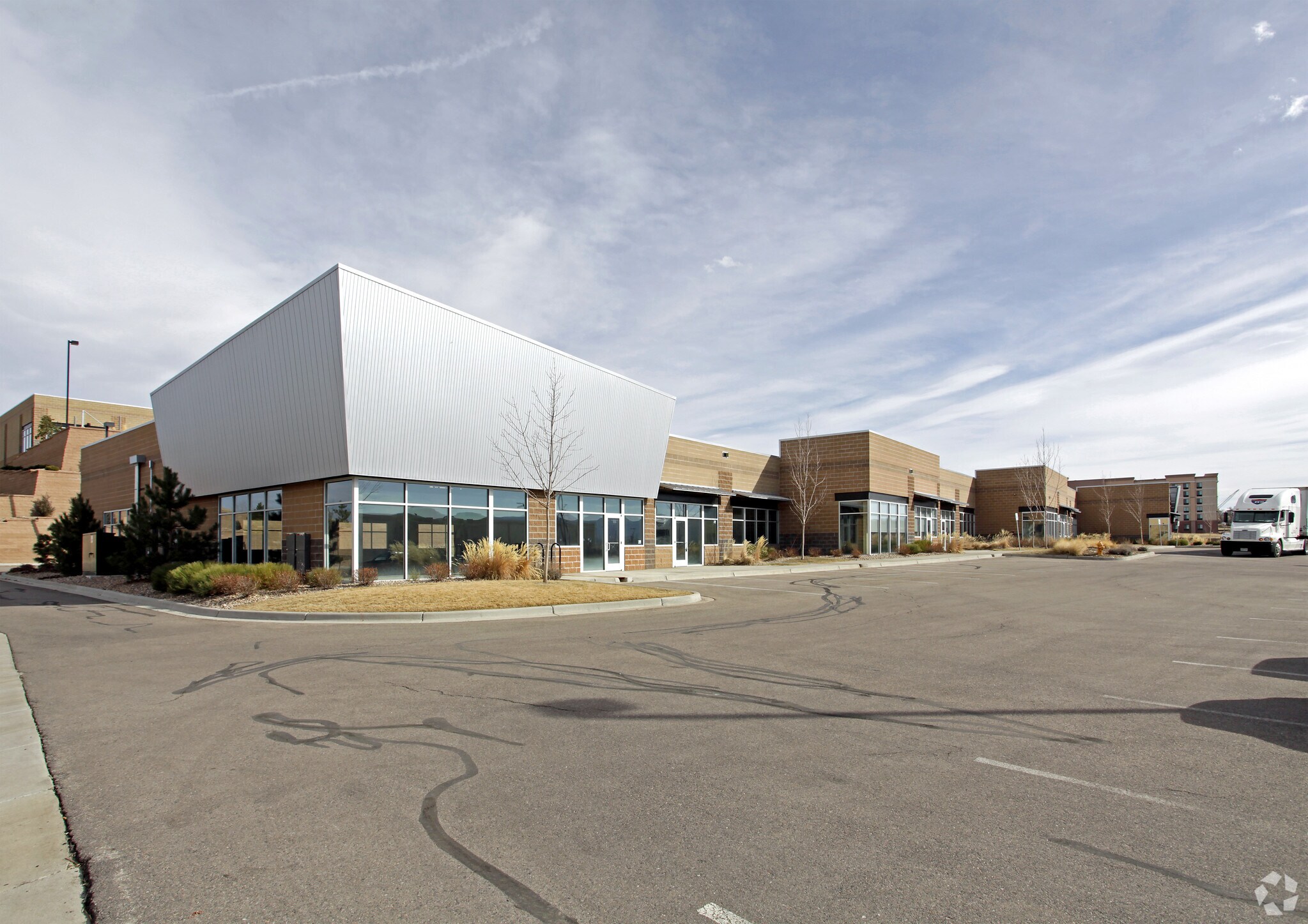 8200 Southpark Cir Littleton, CO 80120 Flex Property for Sale on