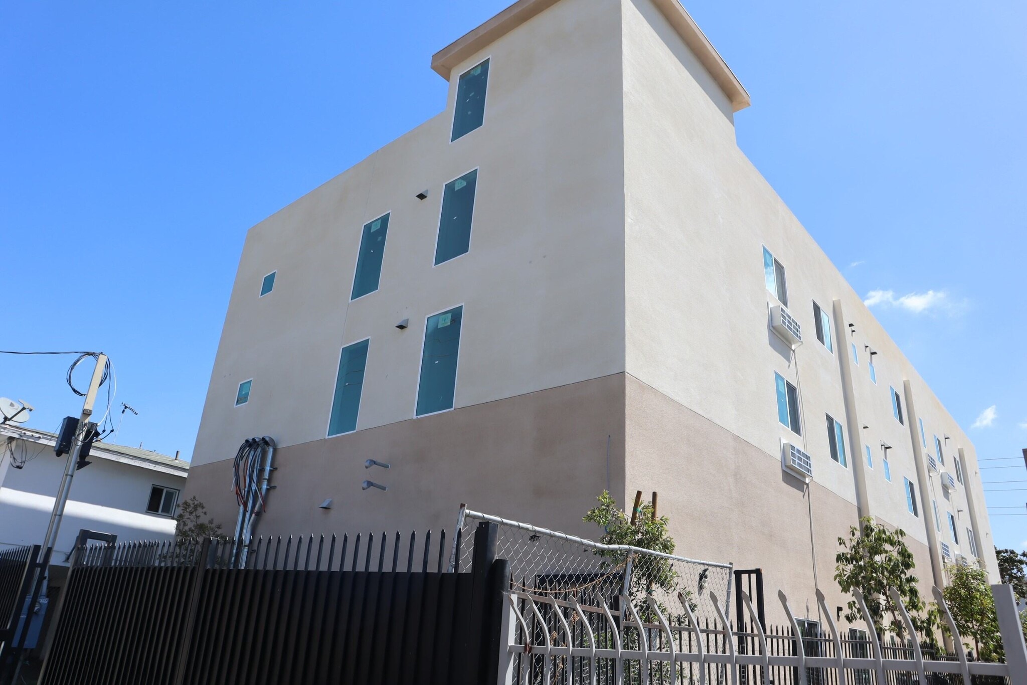 8717 S Central Ave, Los Angeles, CA for Sale