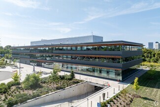 Toronto, ON Office - 60 Mobile Dr Toronto, ON Office - 60 Mobile Dr