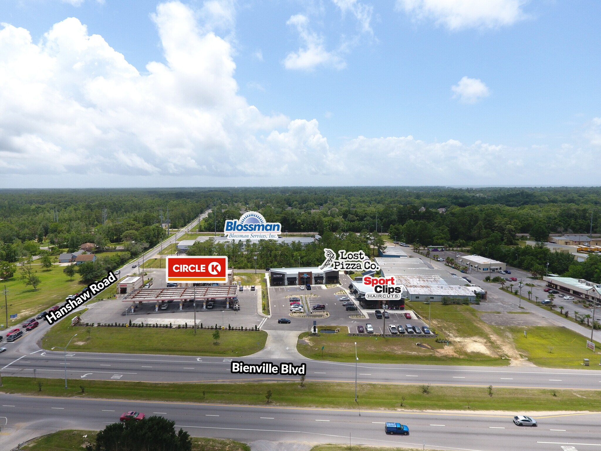 4013 Bienville Blvd Ocean Springs, MS 39564 Flex Property for Sale on