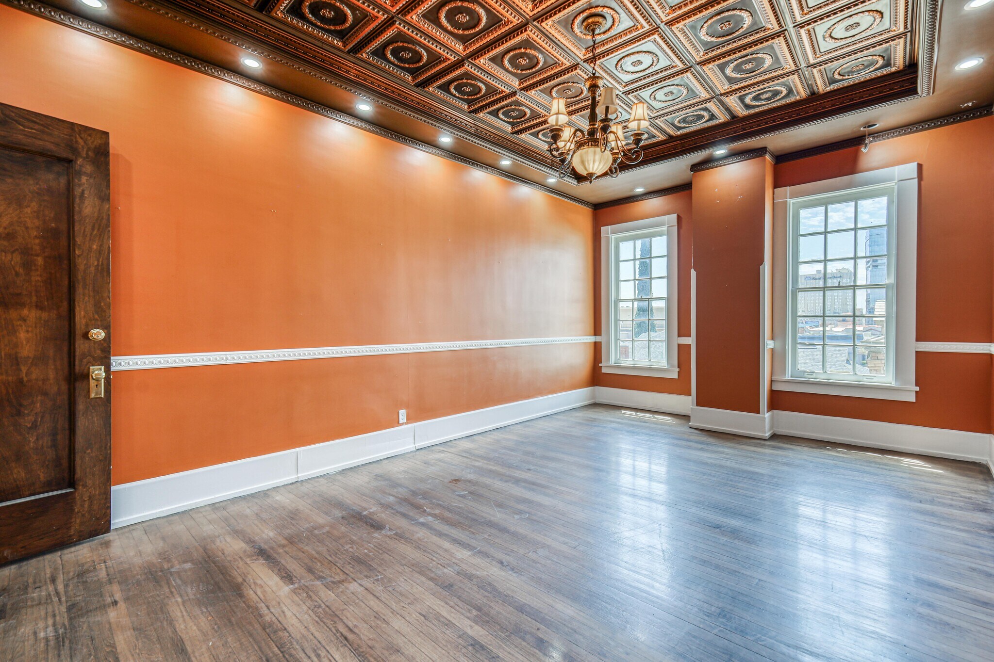 1011 N Mesa St, El Paso, TX for Rent