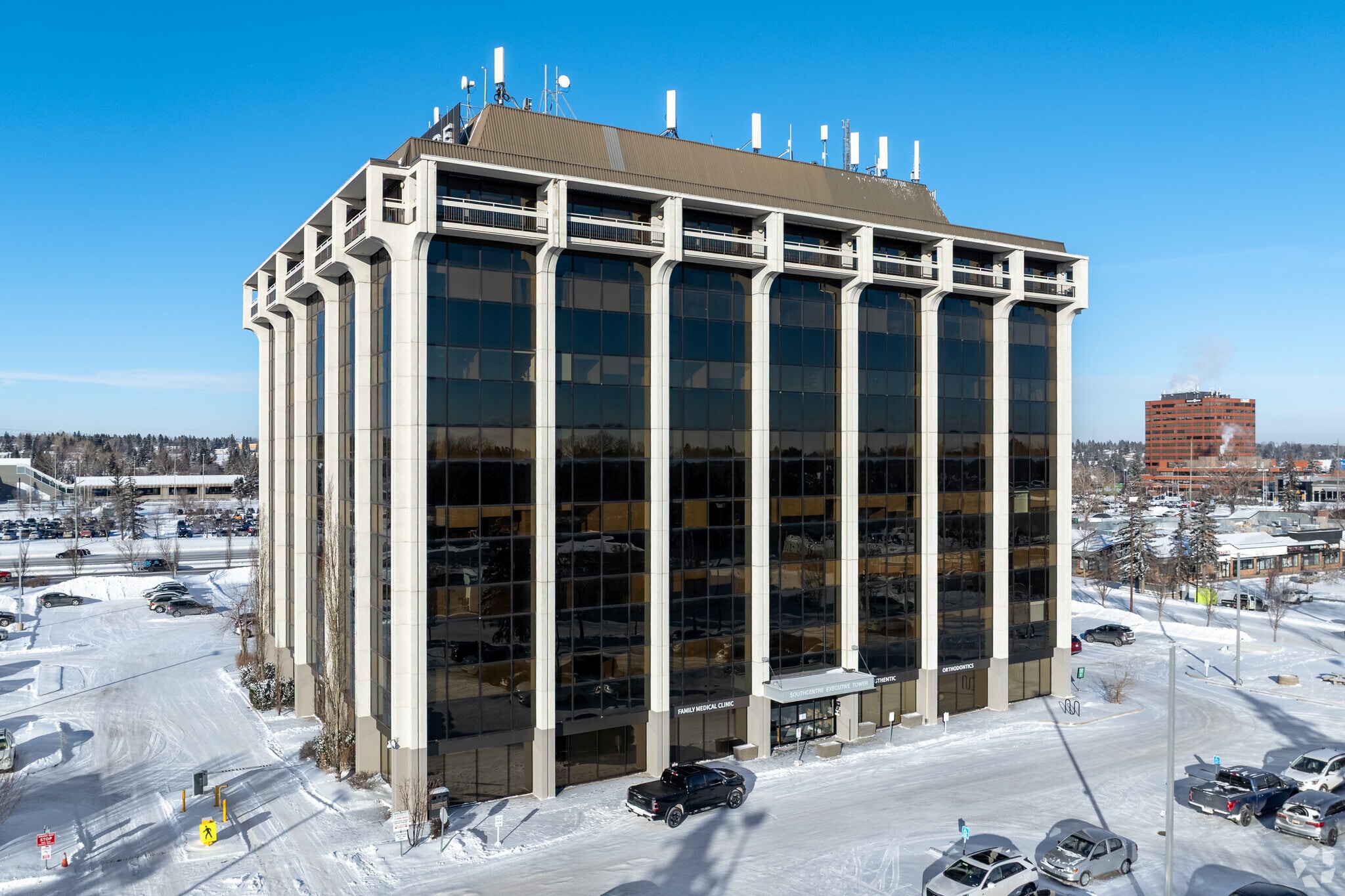 11012 Macleod Trl SE, Calgary, AB for Rent