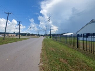 Liberty, TX Flex - 2769 Beaumont Ave