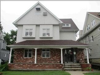 Bridgeport, CT Office/Residential - 387 Clinton Ave Bridgeport, CT Office/Residential - 387 Clinton Ave