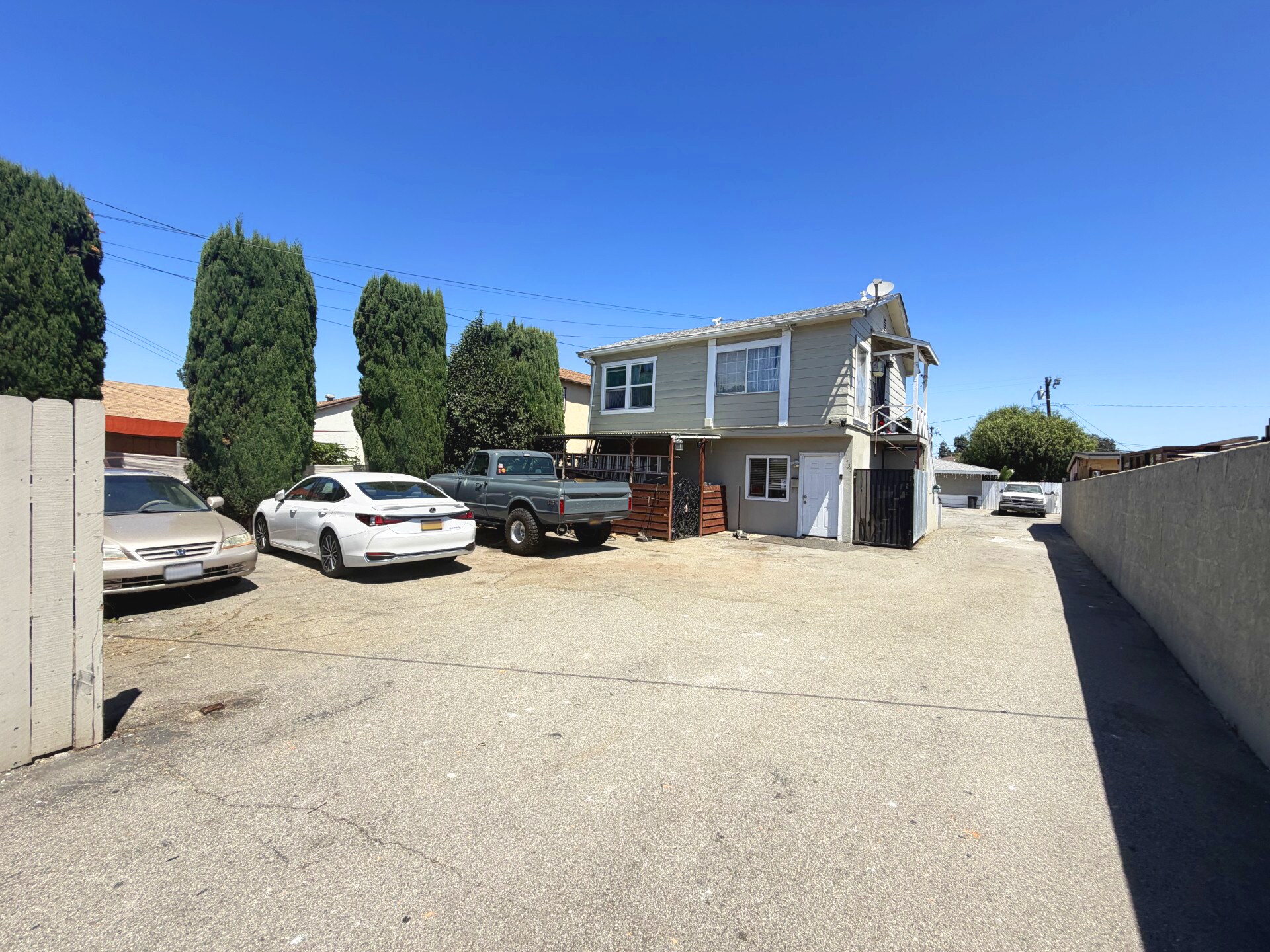 1735 W Washington Ave, Santa Ana, CA for Sale