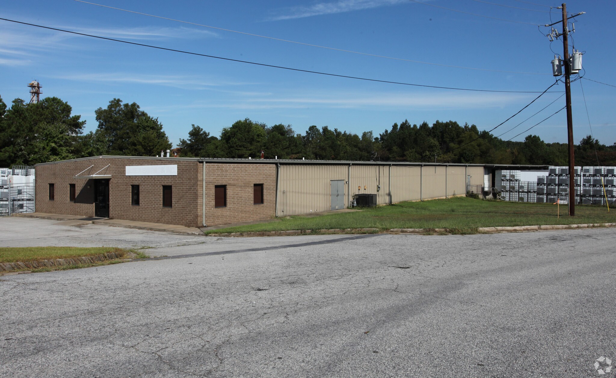 1738 Joy Lake Rd, Lake City, GA for Rent
