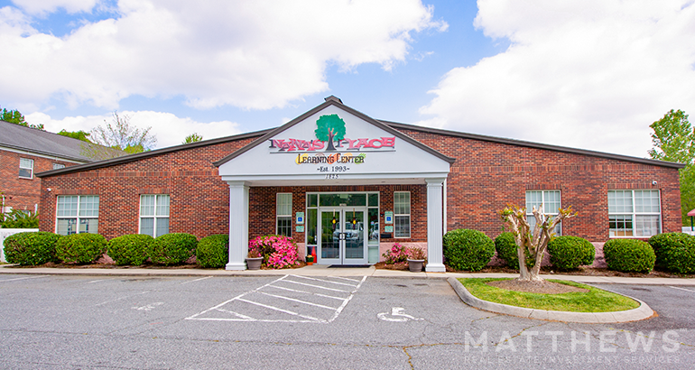 1825 Back Creek Dr, Charlotte, NC for Sale