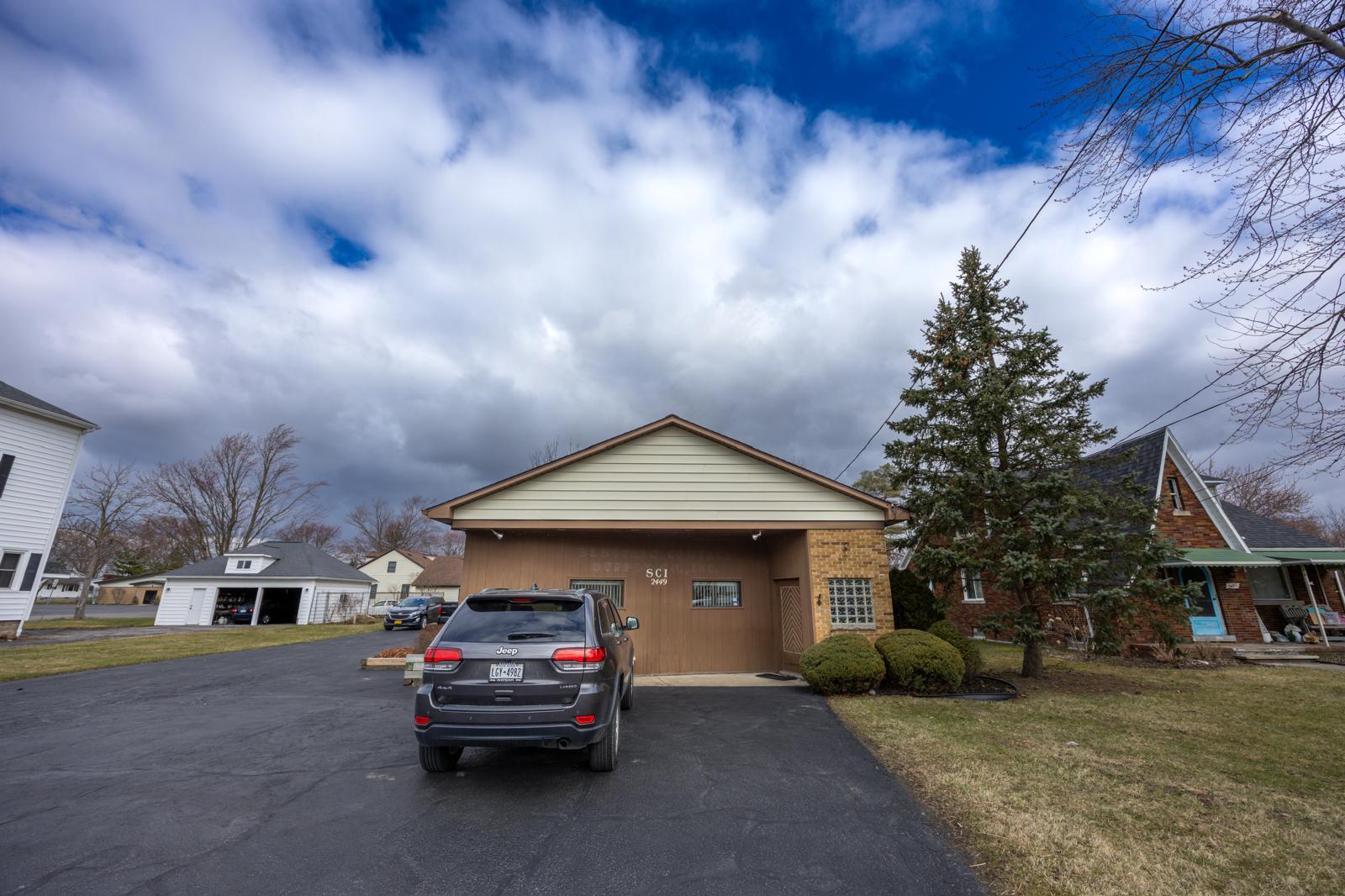 2449 Niagara Rd, Niagara Falls, NY for Rent