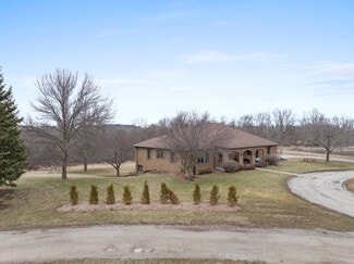De Pere, WI Commercial - 2108 Lawrence Dr