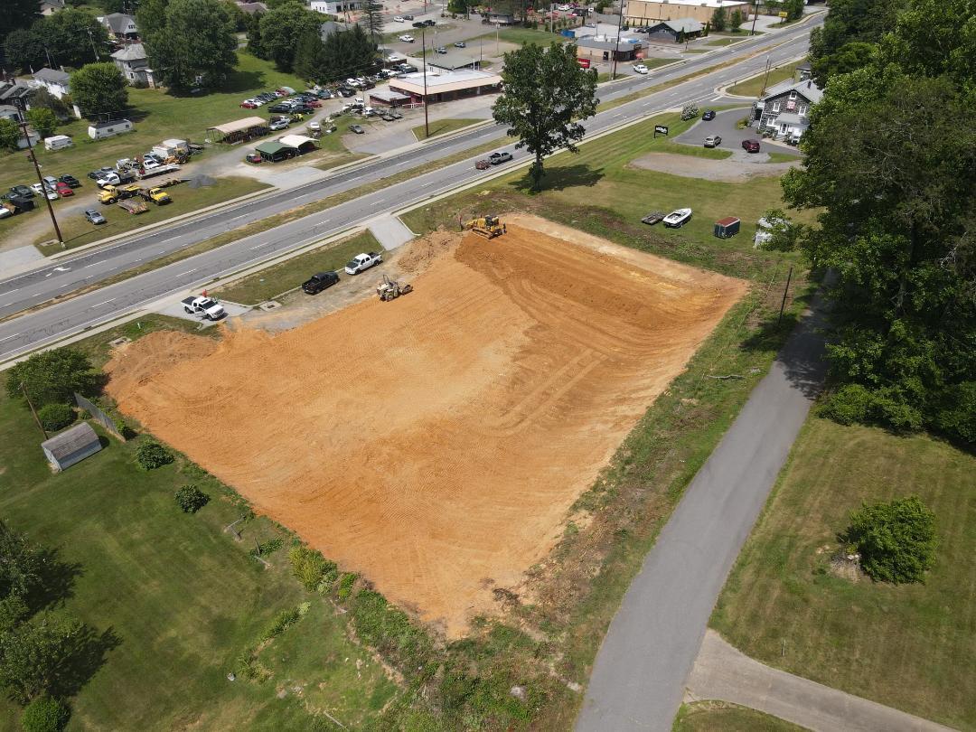 515 W US Hwy 19 ByPass E, Burnsville, NC for Sale