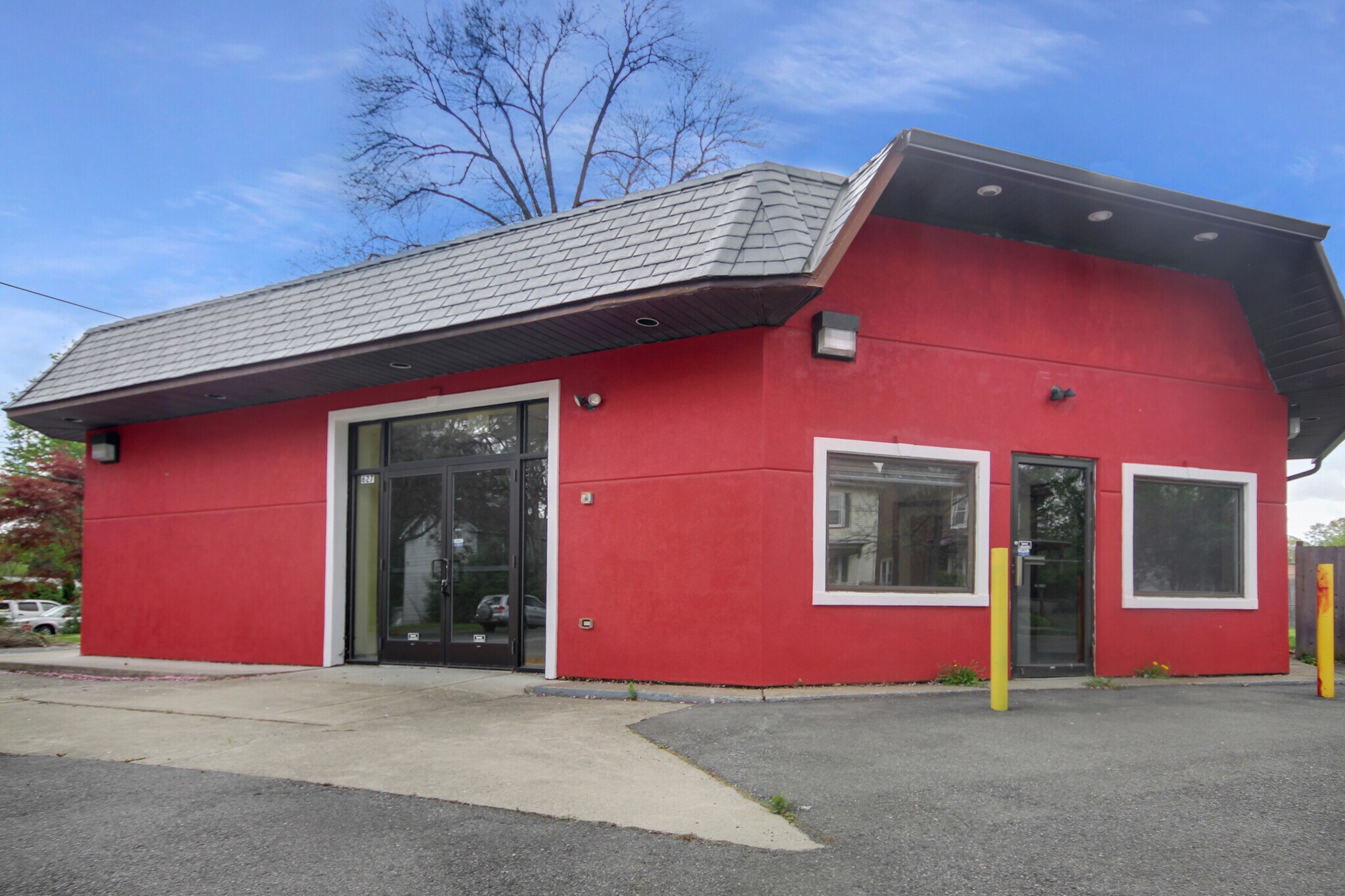 627 3rd St Belvidere, NJ 07823 Retail Property for Sale on