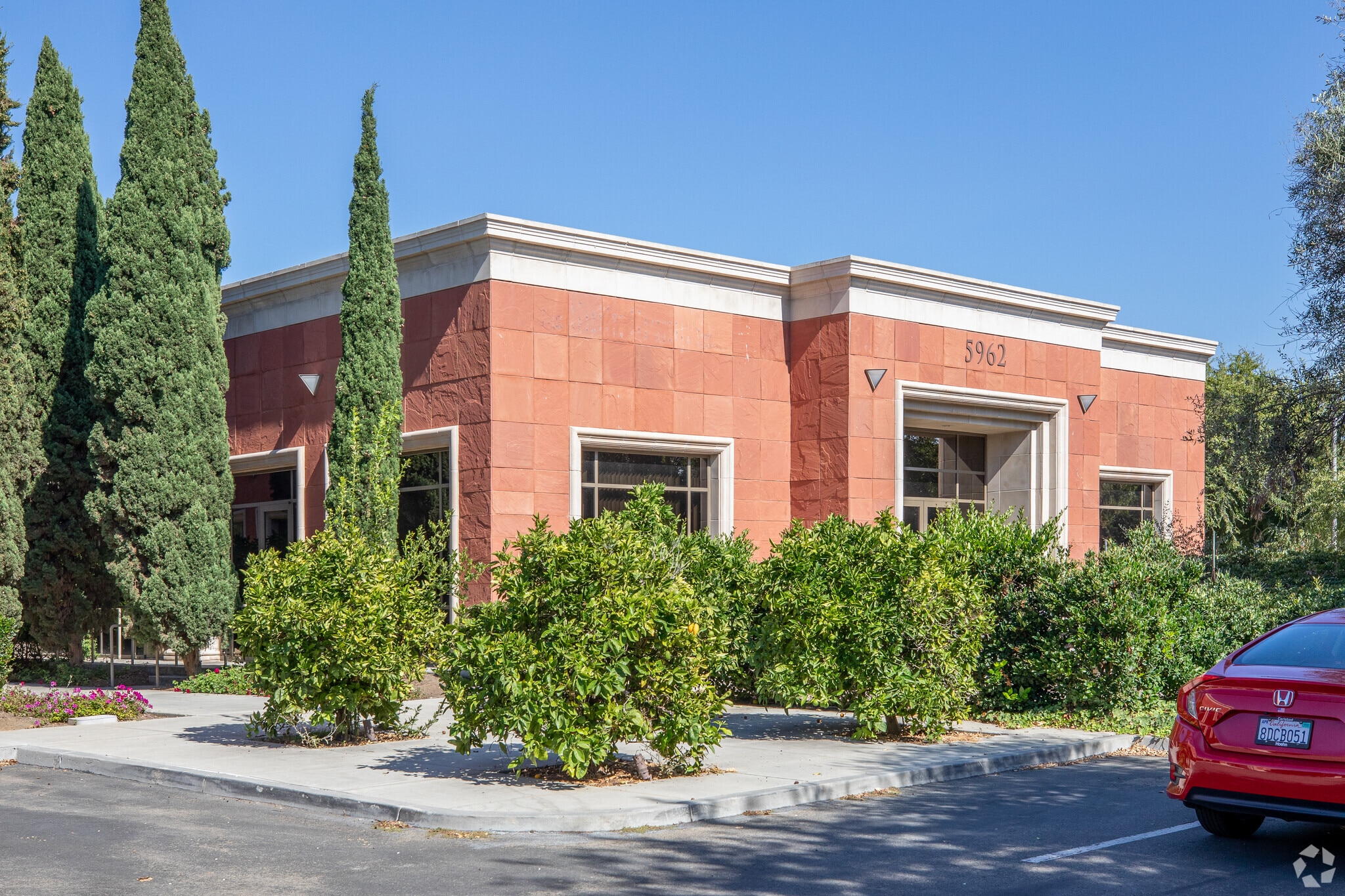 5962 Priestly Dr, Carlsbad, CA for Sale