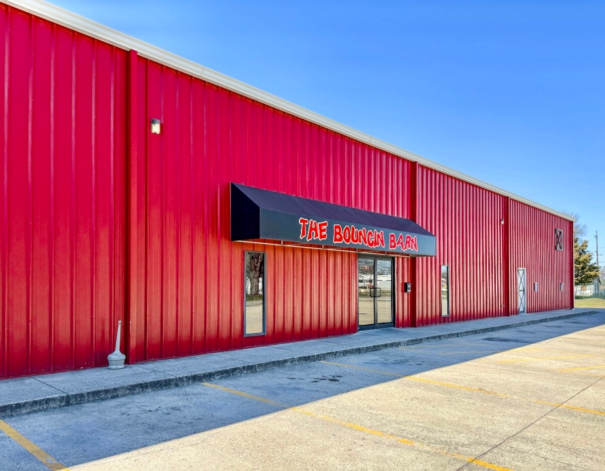 2509 S 1st St, Terre Haute, IN for Sale