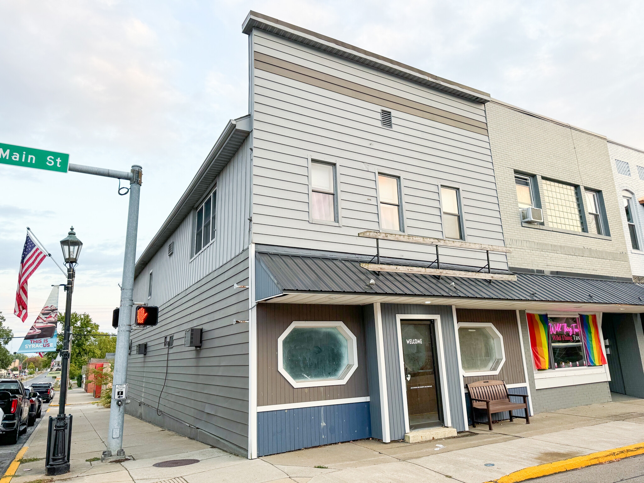 101 W Main St, Syracuse, IN for Rent