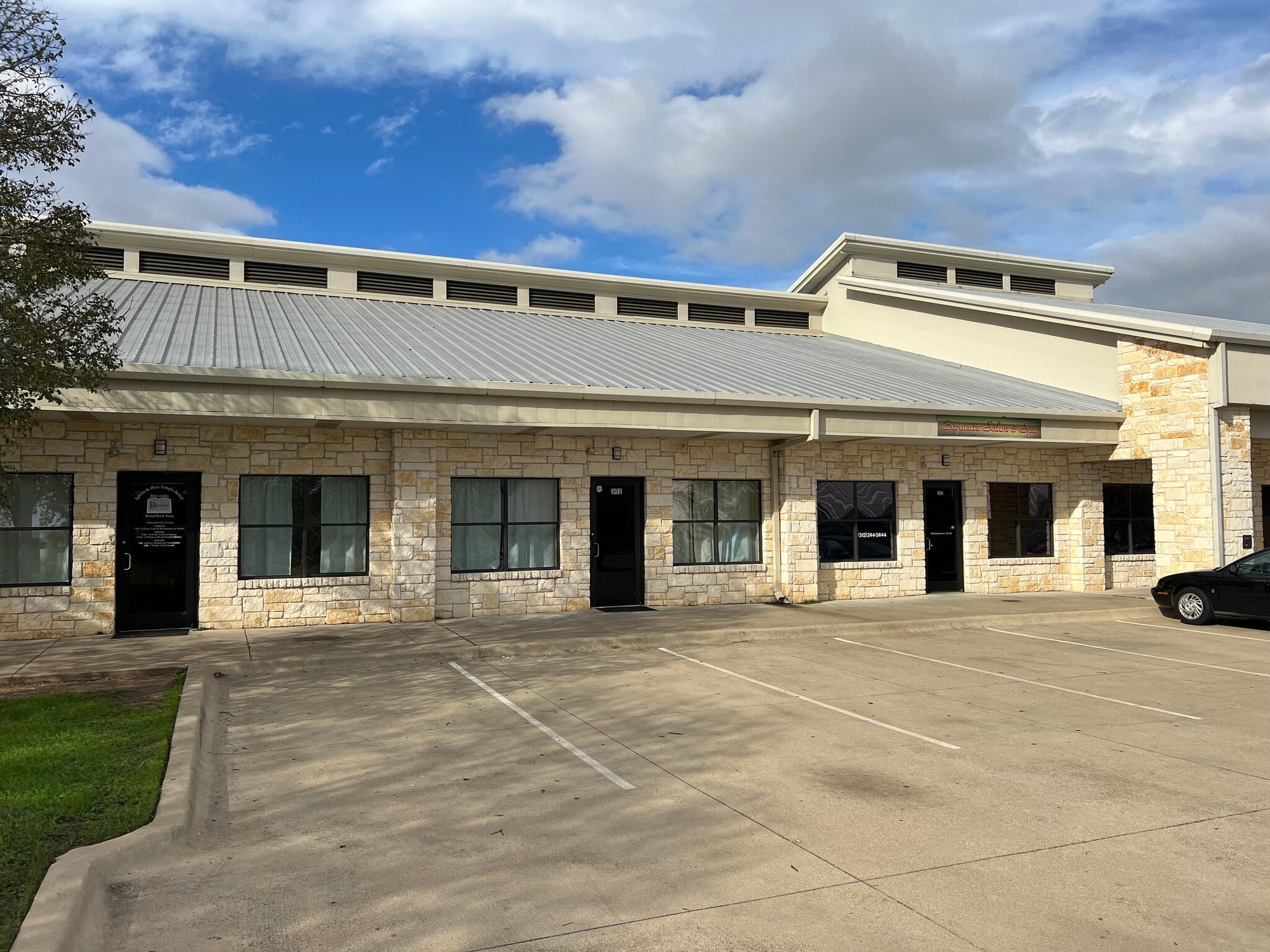 1100 Sam Bass Rd, Round Rock, TX for Rent