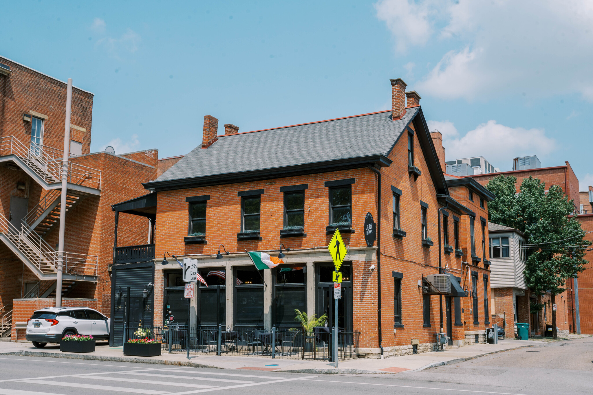 22-24 E Mound St, Columbus, OH for Sale