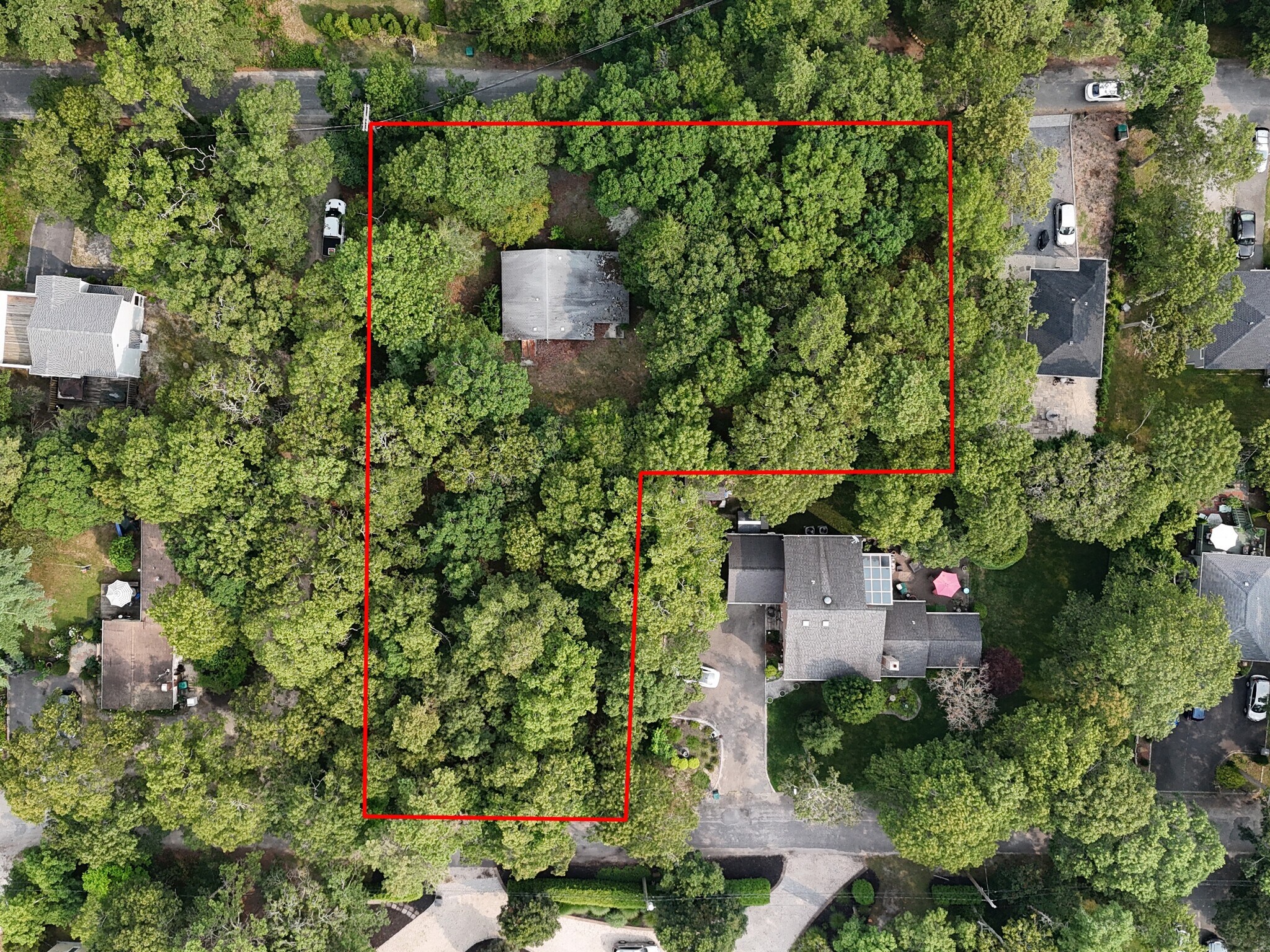 51 Shore Rd, Hampton Bays, NY for Sale