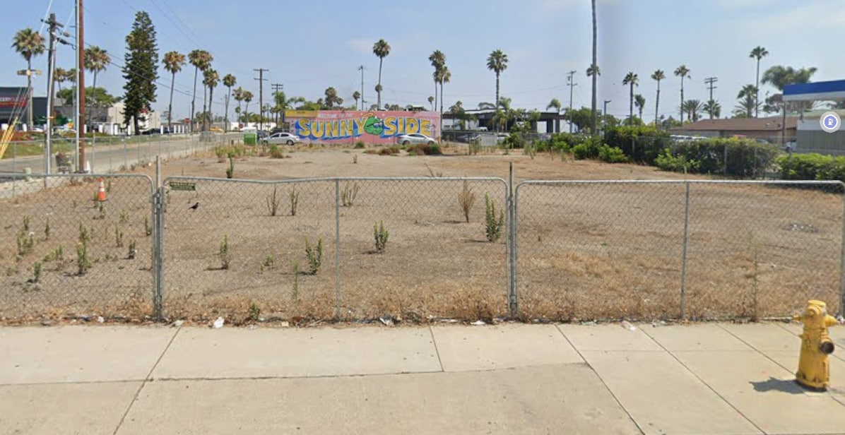 1435 Mission Ave, Oceanside, CA for Rent