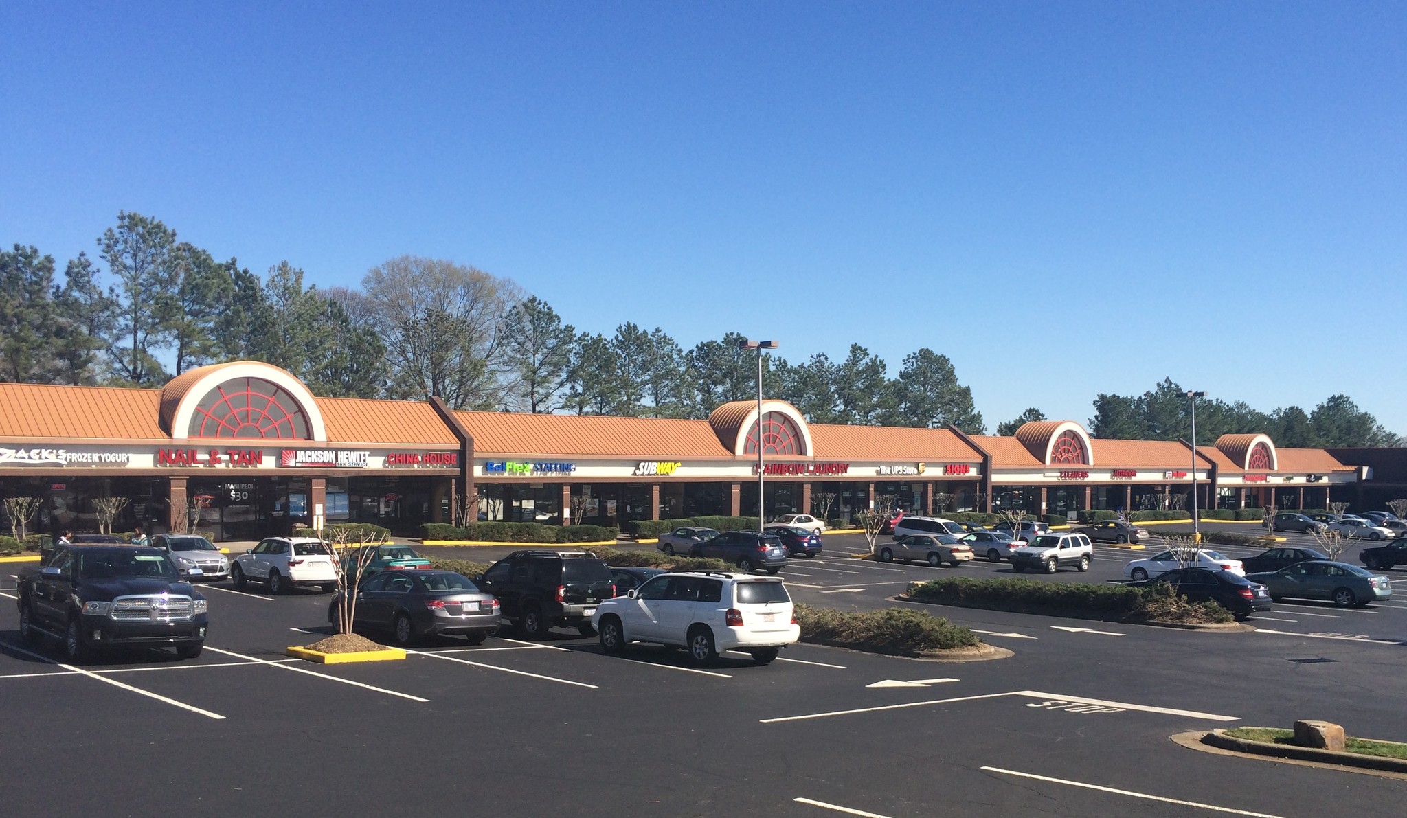 301-401 Jonestown Rd, Winston-Salem, NC for Rent