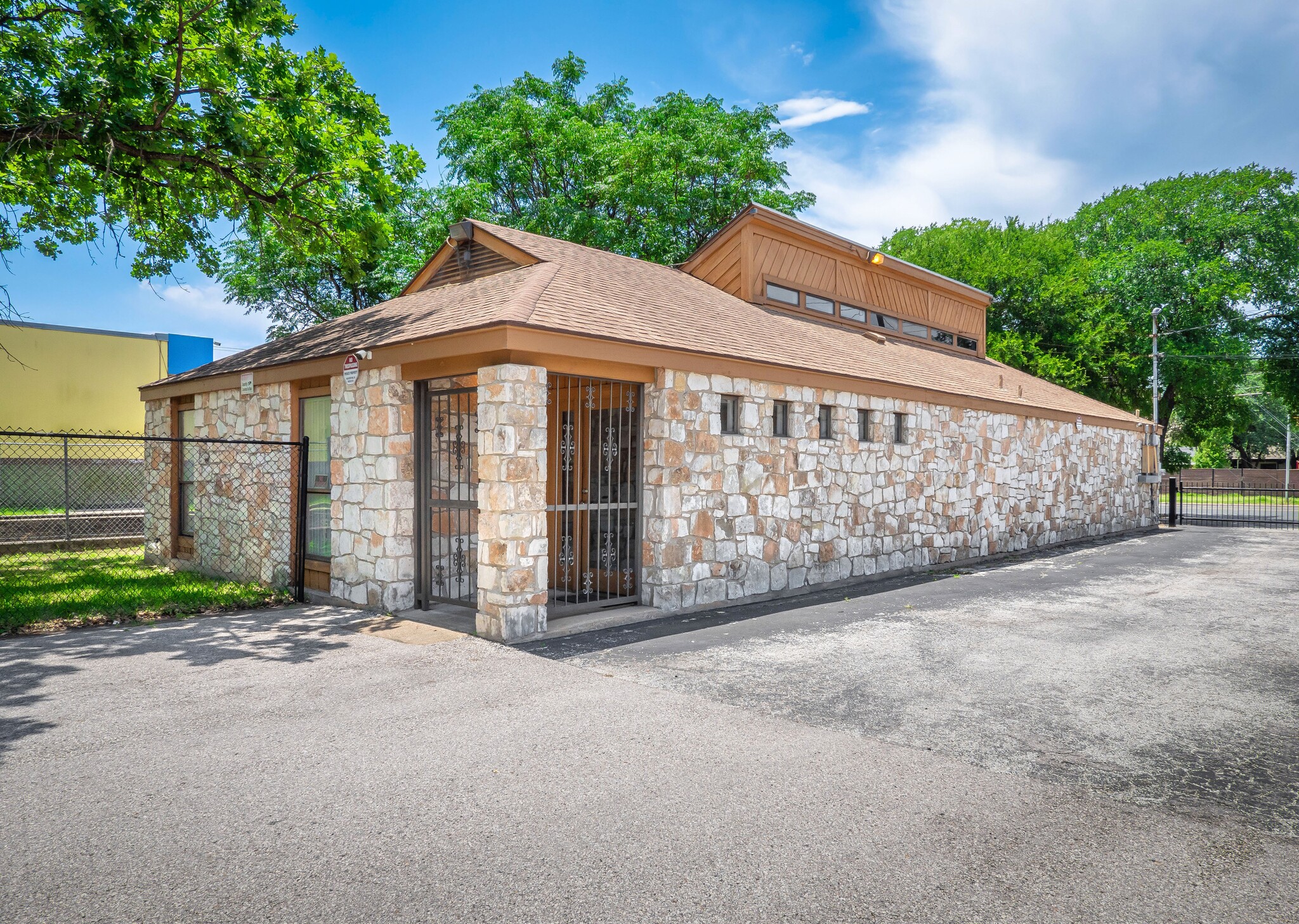 4409 Menchaca Rd, Austin, TX for Sale