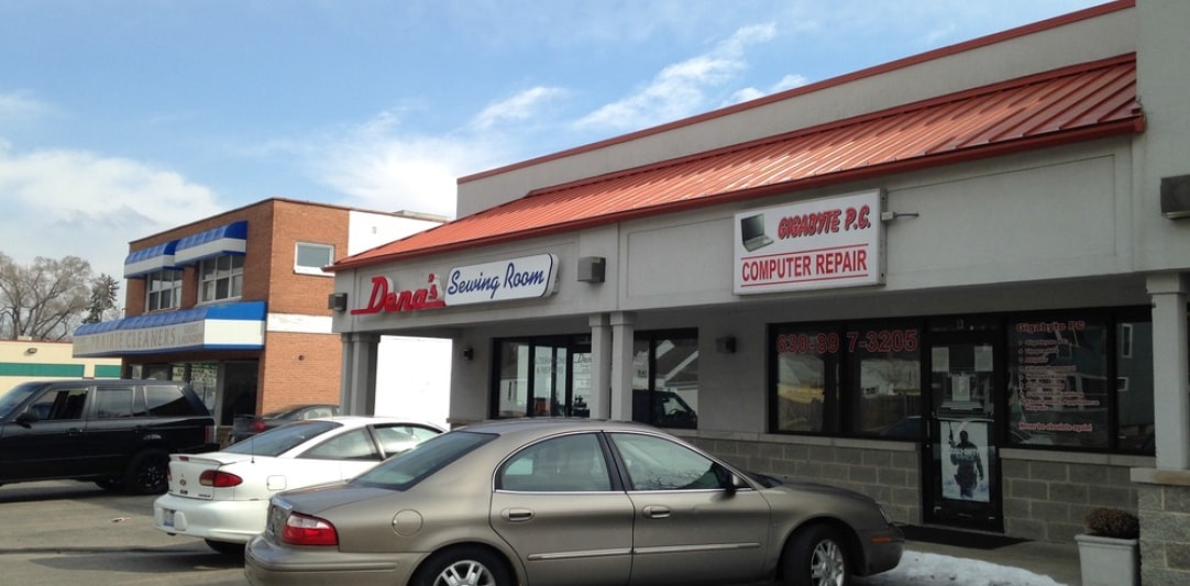 1118 Prairie St, Aurora, IL for Rent