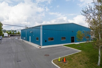 Toronto, ON Warehouse - 30 Minuk Acres