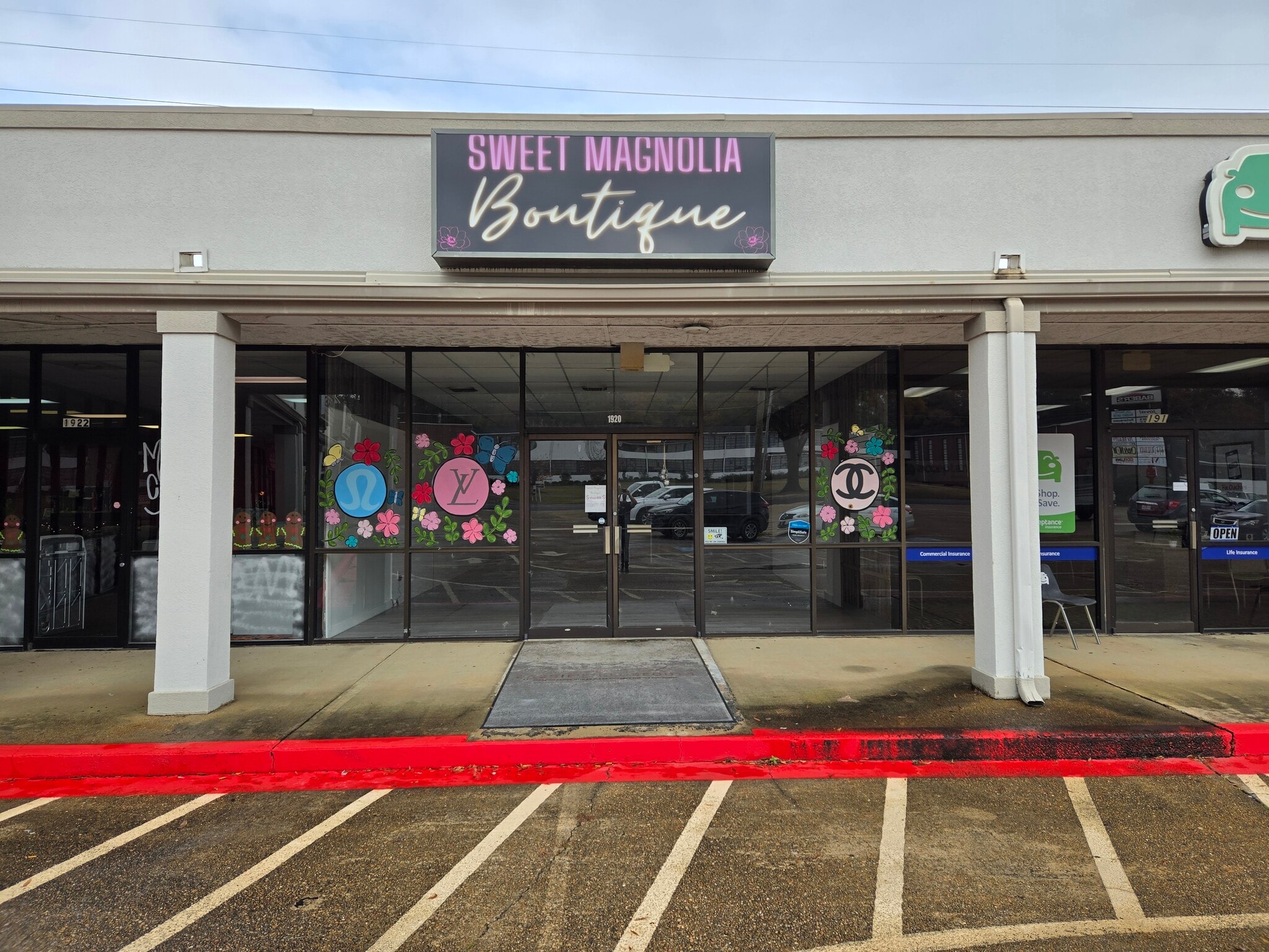 1900-1940 Military Rd, Columbus, MS for Rent