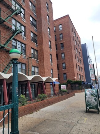 Elmhurst, NY Office/Medical - 8635 Queens Blvd Elmhurst, NY Office/Medical - 8635 Queens Blvd