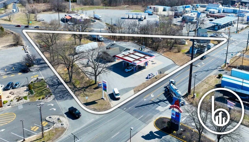 94 S Delaware St, Paulsboro, NJ for Rent