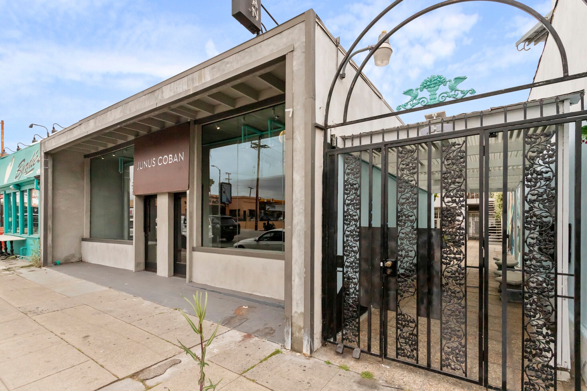 8032 W 3rd St, Los Angeles, CA for Rent